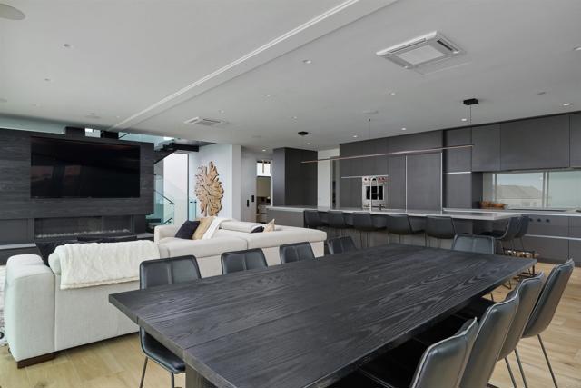 Image 16 of 46 For 2680 Ocean Street