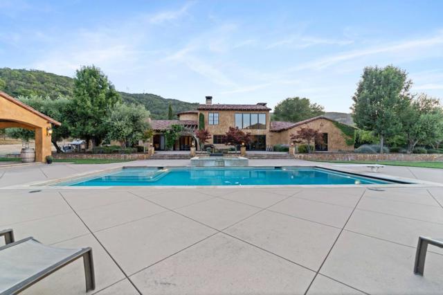 12220 Heritage Way, Gilroy CA: https://media.crmls.org/mediaz/348f64bc-3fca-4c28-9774-30f4db858de6.jpg
