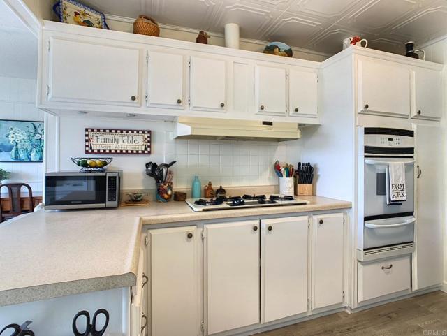 Detail Gallery Image 5 of 47 For 350 N El Camino Real Spc 48,  Encinitas,  CA 92024 - 2 Beds | 2/1 Baths