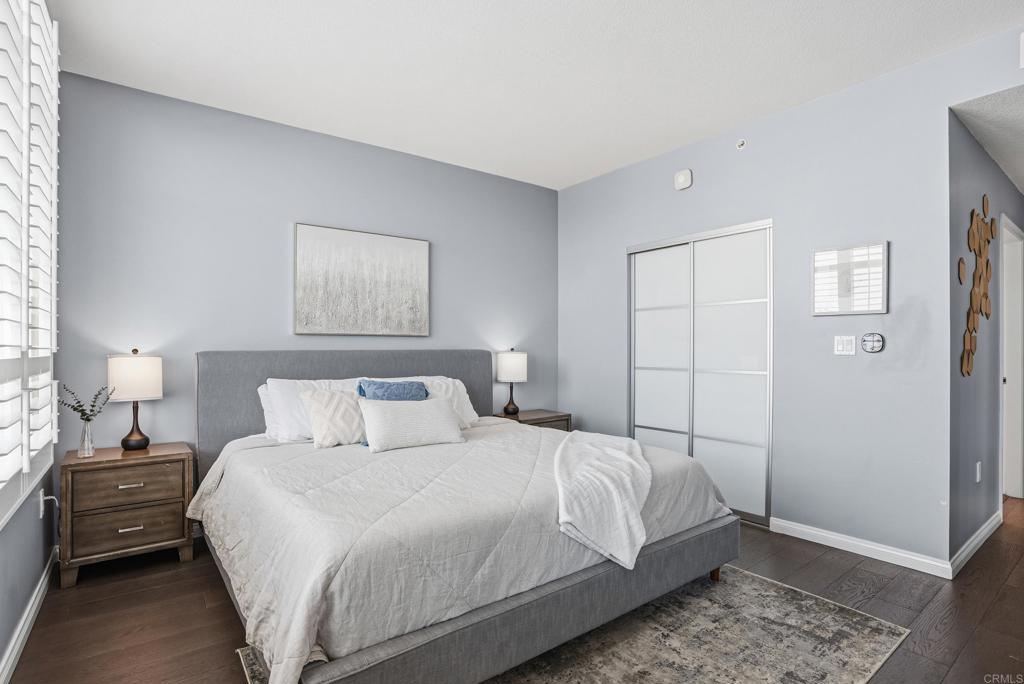 850 Beech St - photo 16