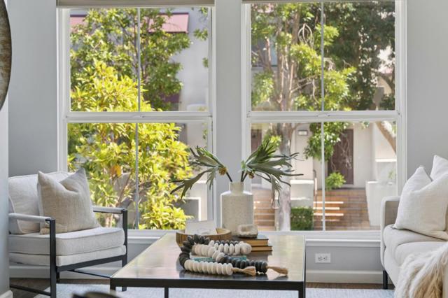206 Village Lane, Foster City CA: https://media.crmls.org/mediaz/34900dba-64ce-40a0-8dc7-8cf81977b973.jpg