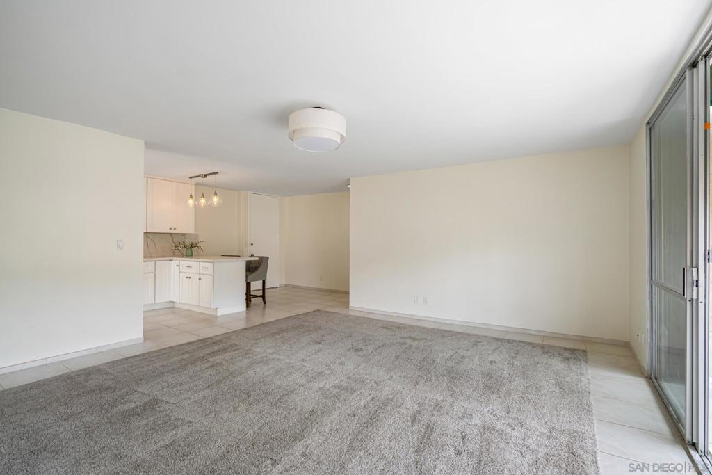 6455 La Jolla Blvd - photo 16