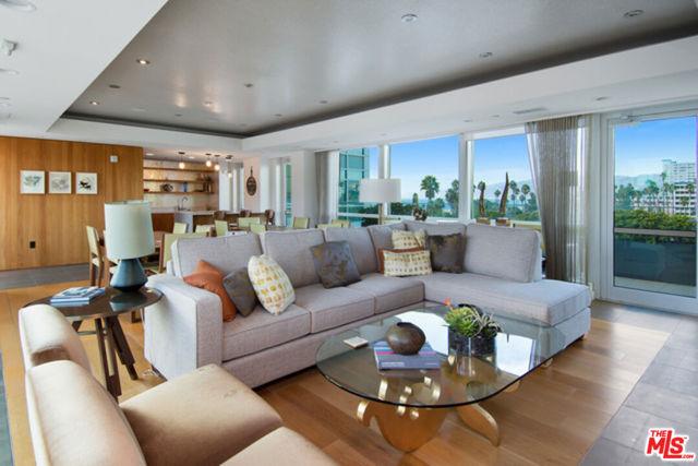 1705 Ocean Avenue, Santa Monica CA: https://media.crmls.org/mediaz/349292a5-7b5d-4a6b-9558-c7953e04f168.jpg