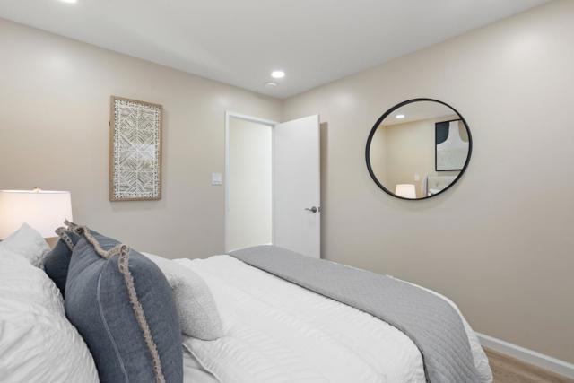 8 Claremont Court, Millbrae CA: https://media.crmls.org/mediaz/34946d35-ec8e-45d2-a6bd-598544987c5e.jpg