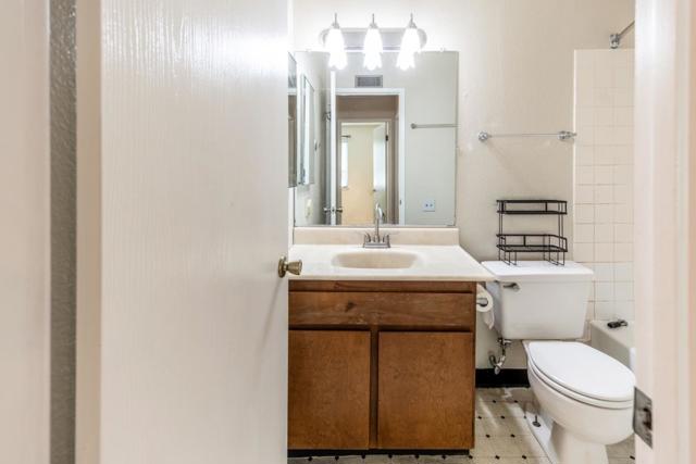 421 Colony Cove Drive, San Jose CA: https://media.crmls.org/mediaz/3494709d-5205-4b74-a3da-fab06dbcf4ac.jpg