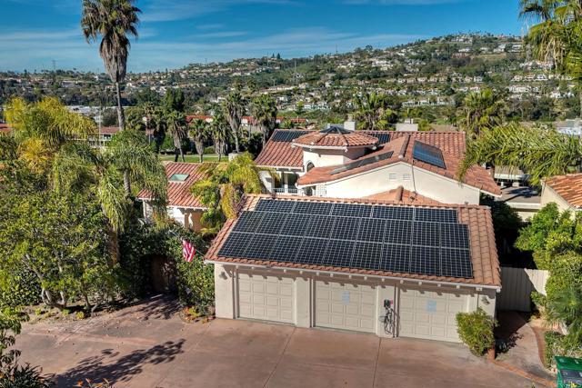 Detail Gallery Image 5 of 34 For 2524 La Costa Ave, Carlsbad,  CA 92009 - 5 Beds | 3 Baths