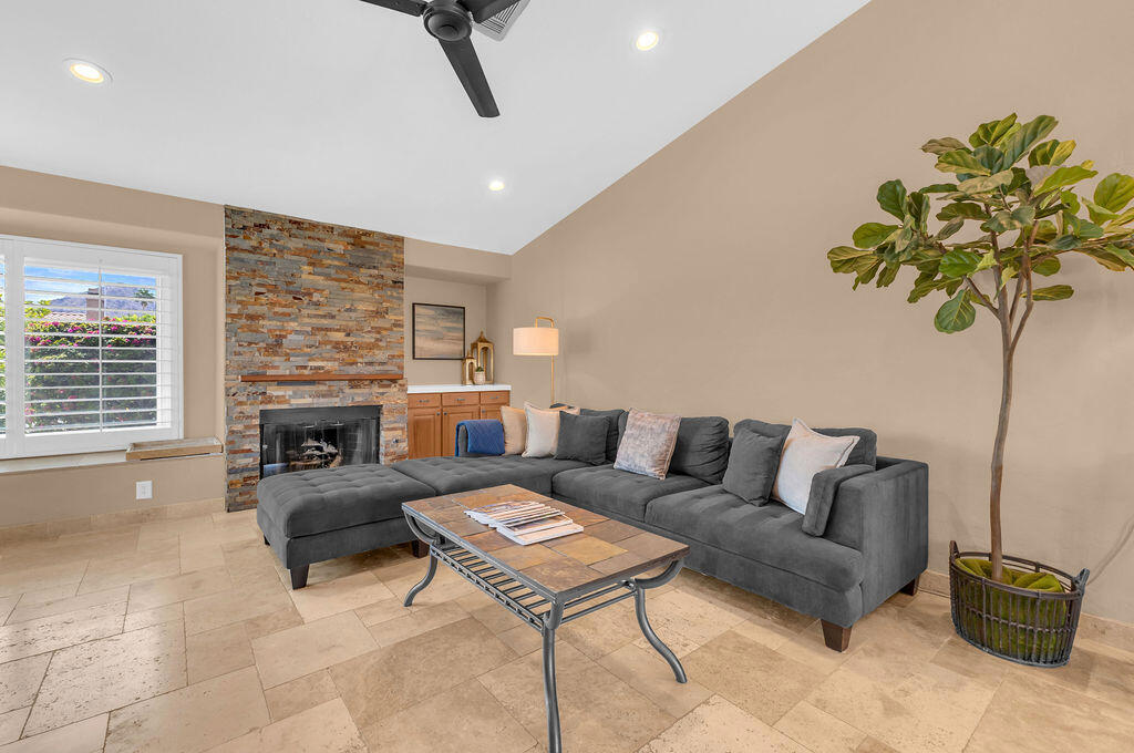 MLS #219129593DA img 56