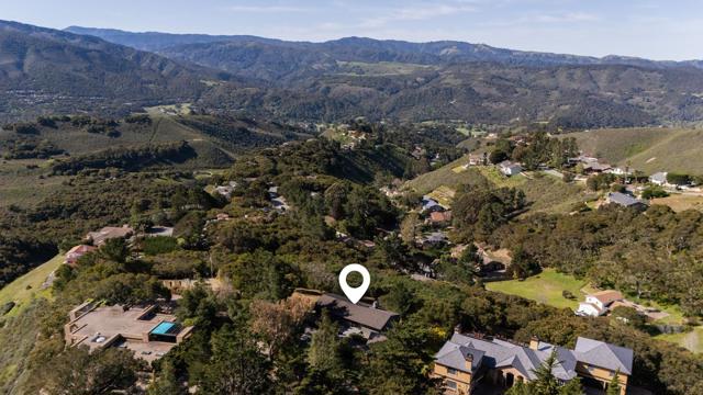25450 Via Cicindela, Carmel CA: https://media.crmls.org/mediaz/34957caa-2067-4f32-82a4-7db37f89a7bf.jpg