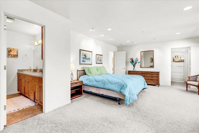 1037 Shell Avenue, Pacific Grove CA: https://media.crmls.org/mediaz/34957f8e-c3ec-4433-acbc-6f16cb843965.jpg