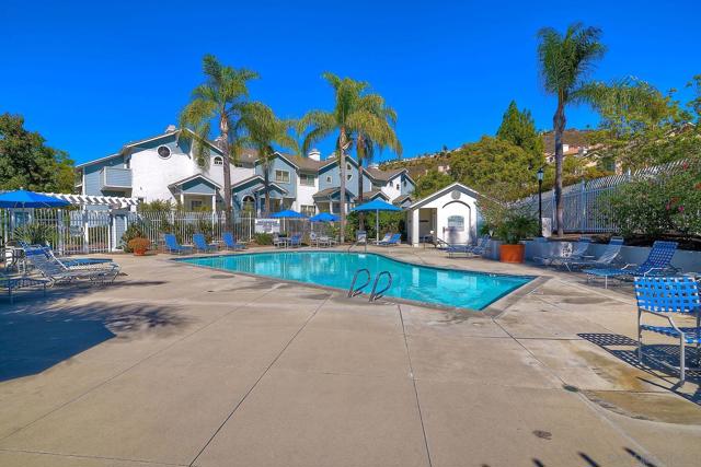 9960 Scripps Vista Way, San Diego CA: https://media.crmls.org/mediaz/3495f57e-f9d2-4ed6-b23d-ebe17e731e10.jpg
