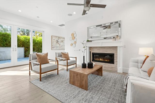 2002 Sunnyview Lane, Mountain View CA: https://media.crmls.org/mediaz/349632c8-f82d-4e3f-ac19-0e89db6f883a.jpg