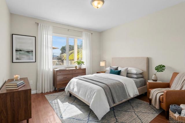 Image 21 of 31 For 1033 Via Contenta