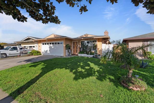 1780 Truckee, Salinas CA: https://media.crmls.org/mediaz/34970748-4c1f-446b-b1c0-49d7a27347c6.jpg