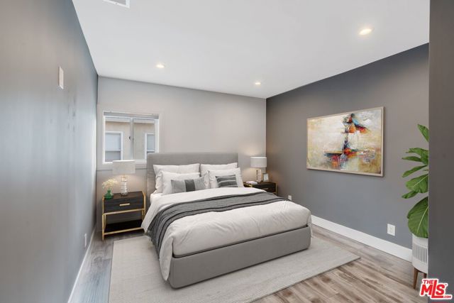 6713 Saint Clair Avenue, North Hollywood CA: https://media.crmls.org/mediaz/34972181-641d-487b-8d04-b4358f7ea7c2.jpg