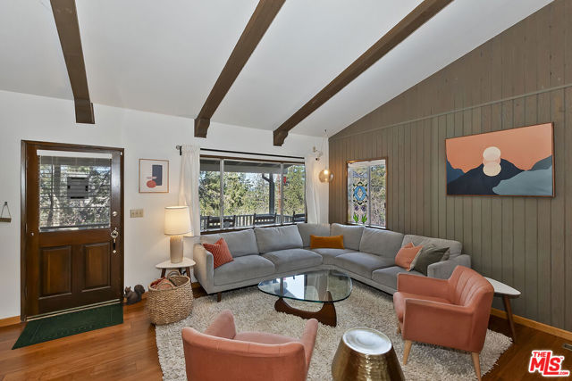 779 Villa Grove Avenue, Big Bear City CA: https://media.crmls.org/mediaz/3497afc2-7de3-4e16-a246-cb22d4f0b8c7.jpg