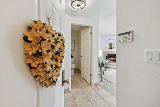 607 Stonegate, South San Francisco CA: https://media.crmls.org/mediaz/349ad4ca-8c2c-4147-8079-3b6a3cbfad16.jpg