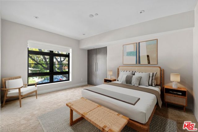 8788 Shoreham Drive, West Hollywood CA: https://media.crmls.org/mediaz/349bd5ce-4e57-4c00-9353-0964557a4b6b.jpg