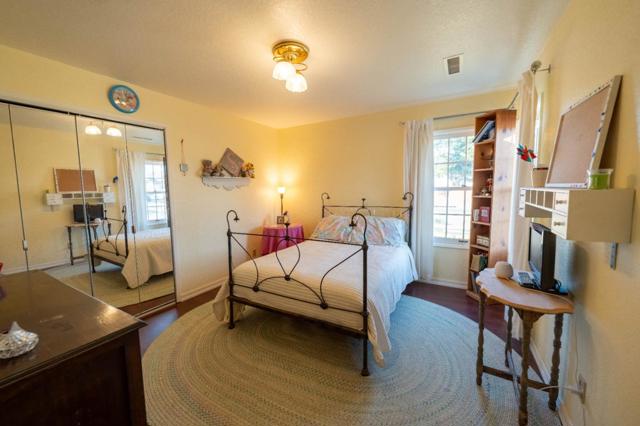 434 Oak Avenue, Greenfield CA: https://media.crmls.org/mediaz/349dae9a-0e2c-405d-ae0a-d757c68e451b.jpg