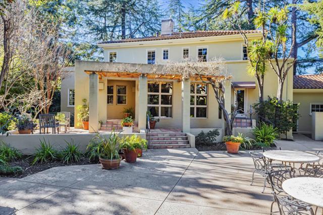 Image 43 of 59 For 125 Los Altos Avenue