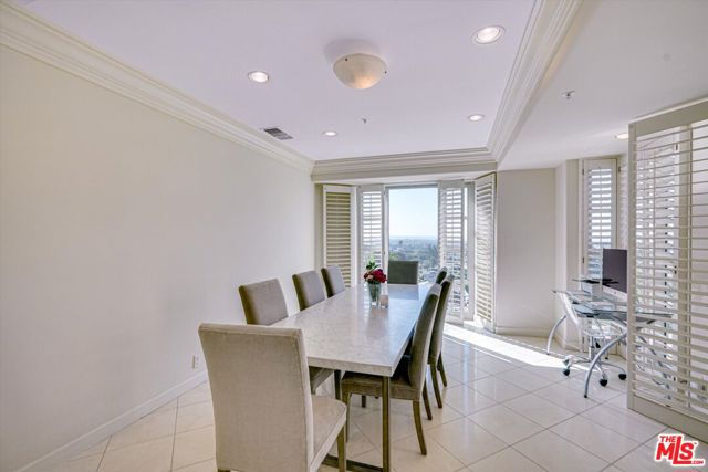 10580 Wilshire Boulevard, Los Angeles CA: https://media.crmls.org/mediaz/349f7616-6a2d-47e2-a9a6-b06a56d286e8.jpg