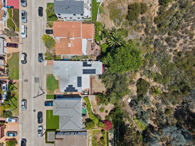 4417 Braeburn Road, San Diego CA: https://media.crmls.org/mediaz/349fdce2-a359-418a-bd20-470ab6933d67.jpg