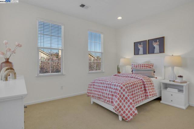 1508 Whispering Oaks Way, Pleasanton CA: https://media.crmls.org/mediaz/349fea94-5728-43fb-8080-7c0504b7bb41.jpg