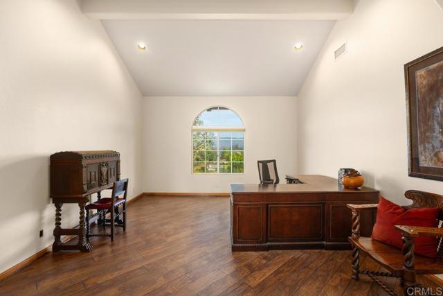 Image 5 of 59 For 10059 Boulder Knolls Drive