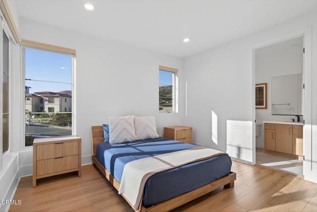 Detail Gallery Image 59 of 77 For 11862 N Hillsborough Ln, Porter Ranch,  CA 91326 - 5 Beds | 5/1 Baths