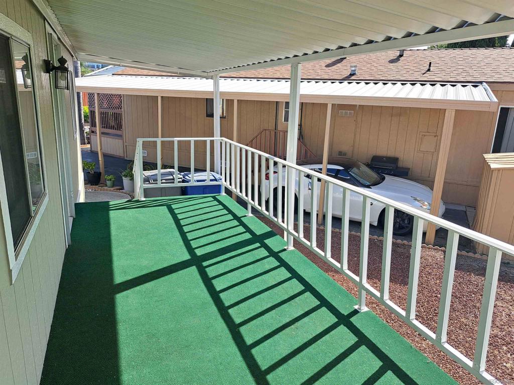 MLS #250039290SD image #9