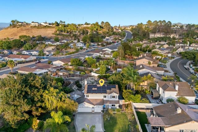 1328 Woodhaven Dr, Oceanside CA: https://media.crmls.org/mediaz/34a0d6bc-d873-4031-843e-14308a8f19da.jpg