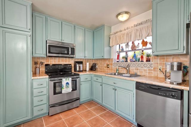 Detail Gallery Image 9 of 31 For 6548 Camino Del Parque, Carlsbad,  CA 92011 - 2 Beds | 1/1 Baths