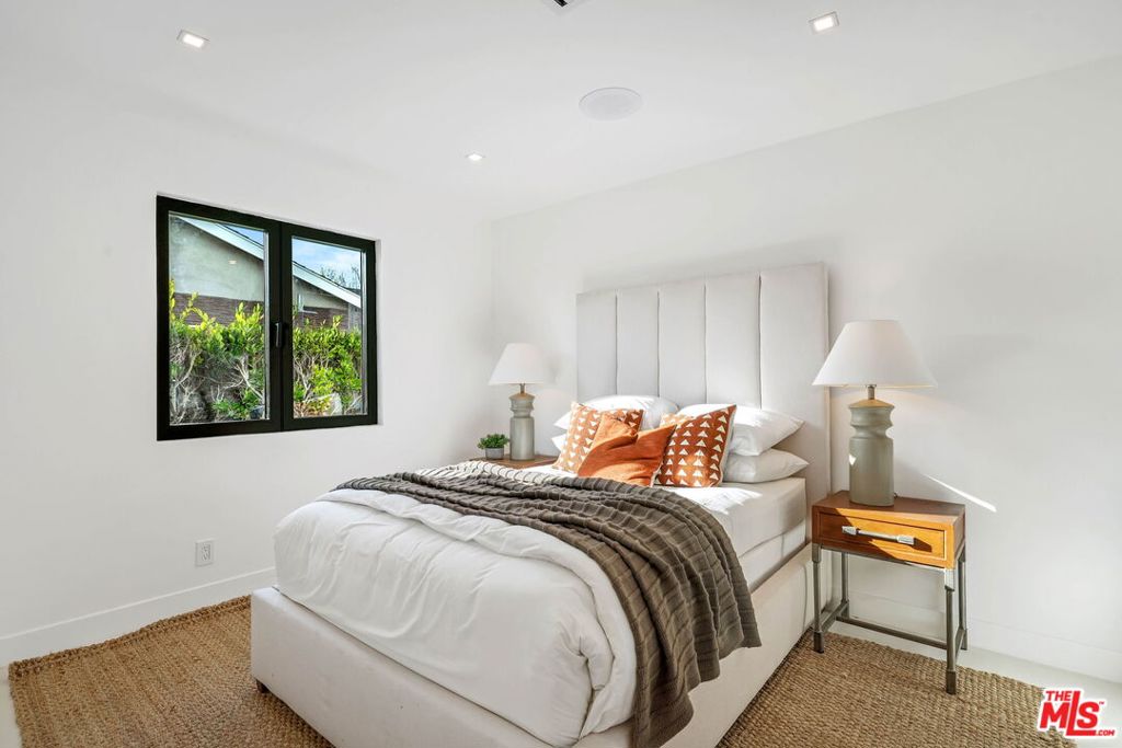 MLS #26854011 image #32