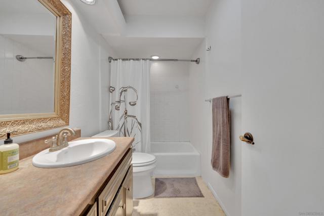 4055 Falcon St, San Diego CA: https://media.crmls.org/mediaz/34a3e382-bdfb-4ab9-b648-79687cb03ccf.jpg