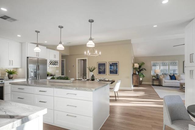 Detail Gallery Image 12 of 43 For 3445 Don Ortega Dr, Carlsbad,  CA 92010 - 3 Beds | 2 Baths