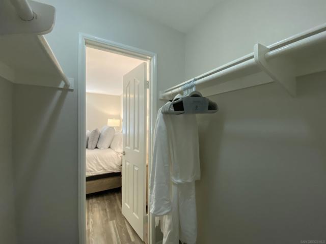 1810 S El Camino Real, Encinitas CA: https://media.crmls.org/mediaz/34a47b8c-bad8-4cbc-b3f2-535a75a58d05.jpg