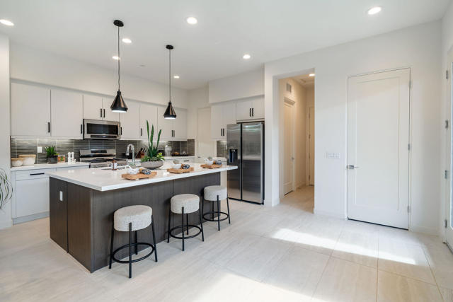 80034 Champions Way, La Quinta CA: https://media.crmls.org/mediaz/34a47bb7-1c78-4fba-8ab0-263a6f794004.jpg