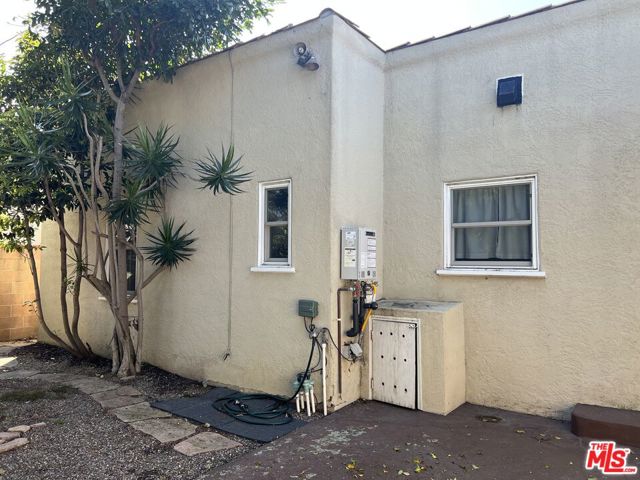 230 Orizaba Avenue, Long Beach, California 90803, 2 Bedrooms Bedrooms, ,1 BathroomBathrooms,Single Family Residence,For Sale,Orizaba,24363857