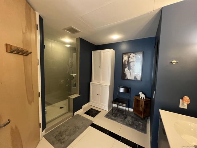 845 Fort Stockton Dr, San Diego CA: https://media.crmls.org/mediaz/34a63cf1-4634-4c1d-b72b-e92b4a0b9bf0.jpg