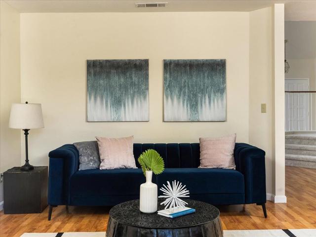 1507 New Bedford ct Court, San Jose CA: https://media.crmls.org/mediaz/34a82a29-5944-4194-a43a-6c8f8d2c4938.jpg