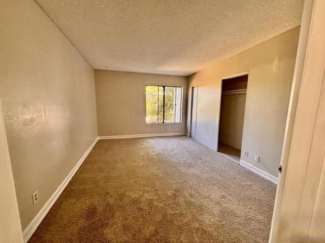 1040 E Washington Ave, Escondido CA: https://media.crmls.org/mediaz/34a891f1-2980-4e0c-93af-c672a949563a.jpg
