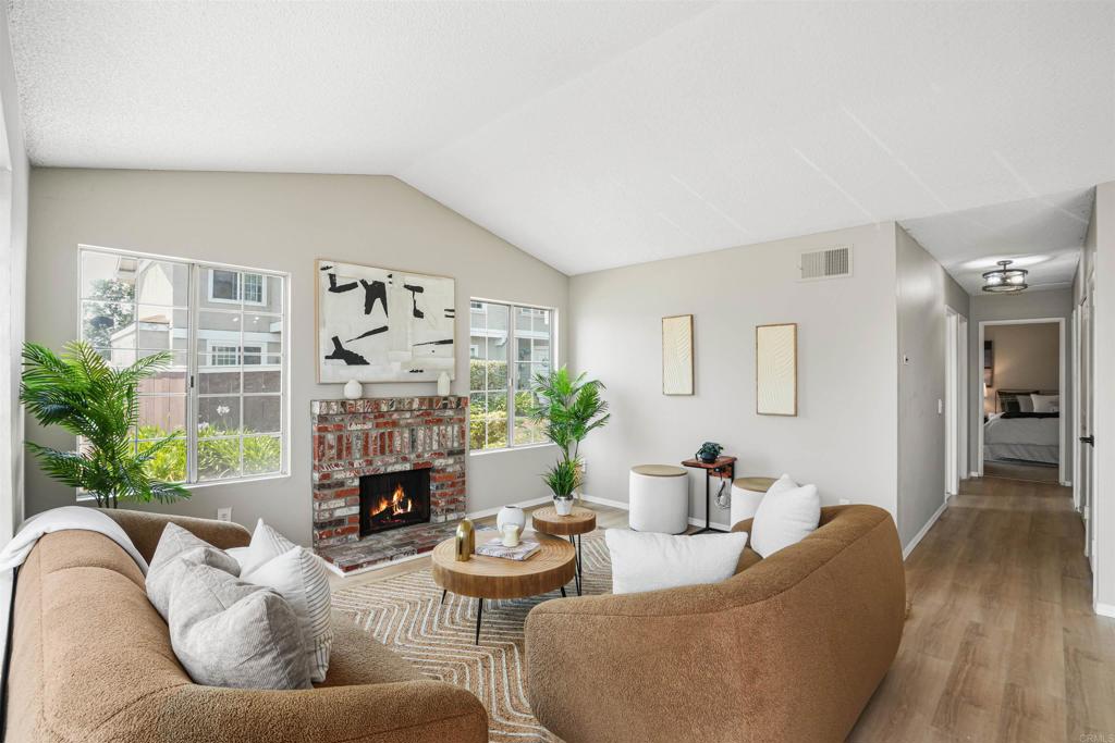 231 Riverview Way