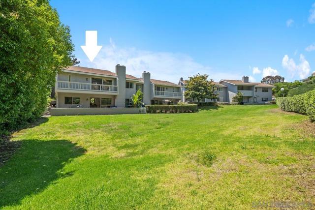 2294 Caminito Preciosa Norte, La Jolla CA: https://media.crmls.org/mediaz/34a98c20-57ff-4d3b-a0fe-a50f7ab0334c.jpg