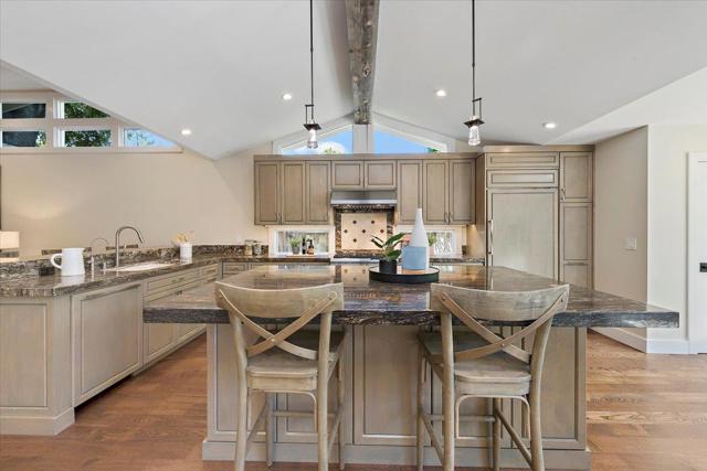 427 Paco Drive, Los Altos CA: https://media.crmls.org/mediaz/34aa0eba-bf25-4d03-a552-e07f0e14581f.jpg