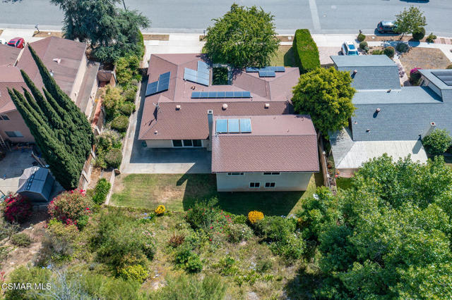 3034 Rollings Avenue, Thousand Oaks CA: https://media.crmls.org/mediaz/34aaaca3-fa81-48a0-8d6c-50cd4be8a7e0.jpg