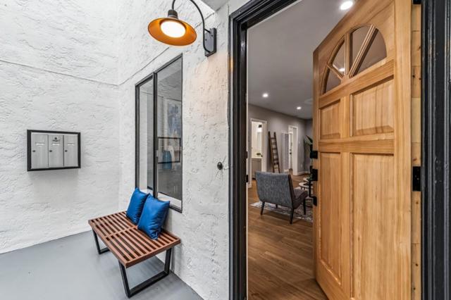 17221724 48th Avenue, San Francisco CA: https://media.crmls.org/mediaz/34aacccf-c4e7-4d6f-85b7-bacbfdac55ca.jpg