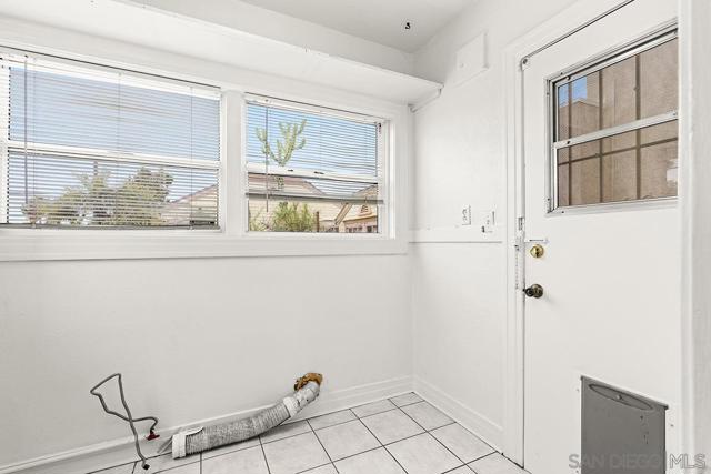 3304 33rd St, San Diego CA: https://media.crmls.org/mediaz/34ab09ce-686f-4eb3-b822-28bf75cb3e7a.jpg