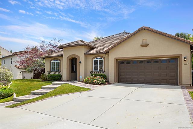 1104 Parkview Dr, Oceanside CA: https://media.crmls.org/mediaz/34aca3ac-0cdd-4b72-be21-f0b83fc00994.jpg