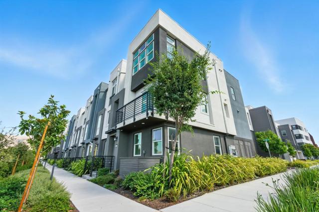 3493 Router, Fremont CA: https://media.crmls.org/mediaz/34acb66d-79c4-4bf5-adf6-be8ae160f513.jpg