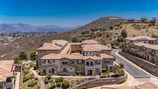 1705 Montilla, Santee CA: https://media.crmls.org/mediaz/34acd069-82d1-4f48-b8ea-82f6155ab50d.jpg
