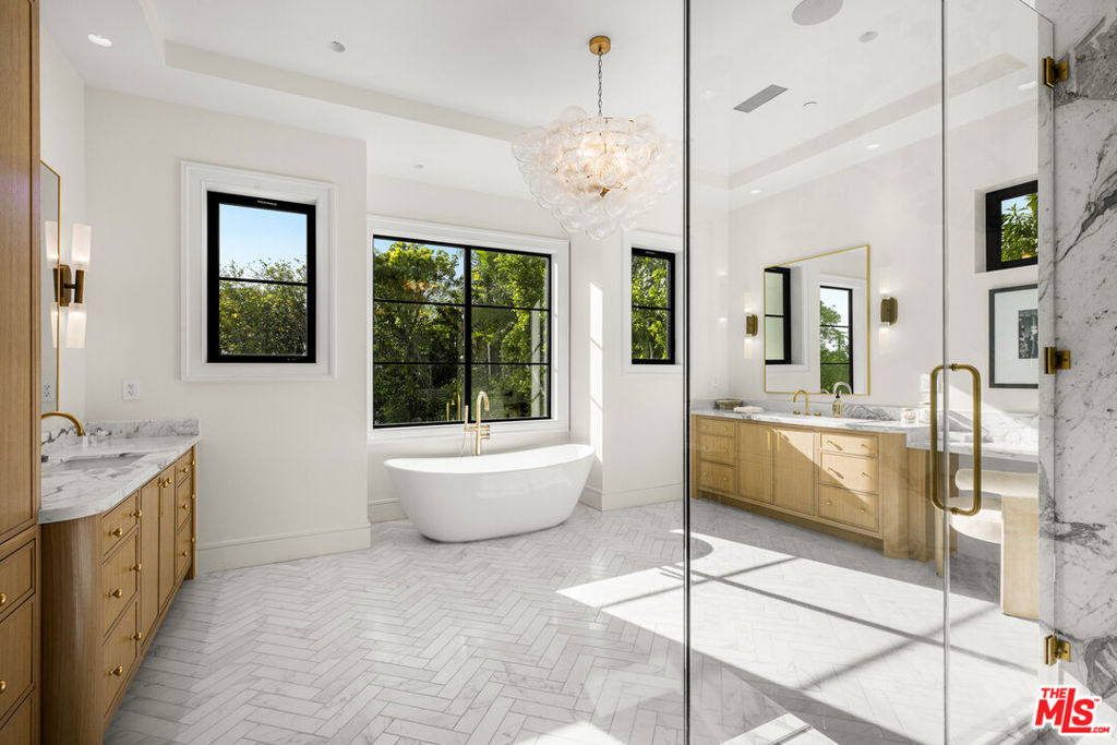 MLS #26857789 image #23